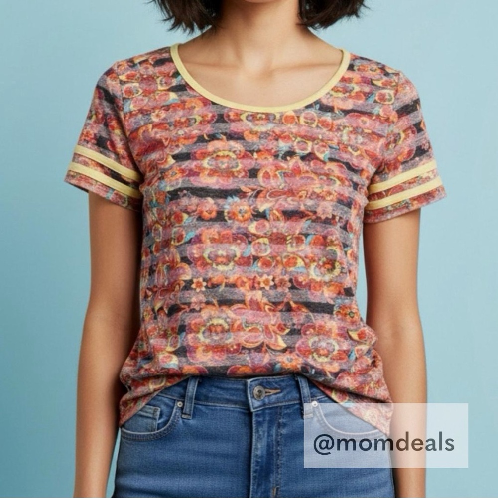 LulaRoe Classic T, Short Sleeve, Scoop Neck Flowy, High-Low Hem S (6-8) NWT